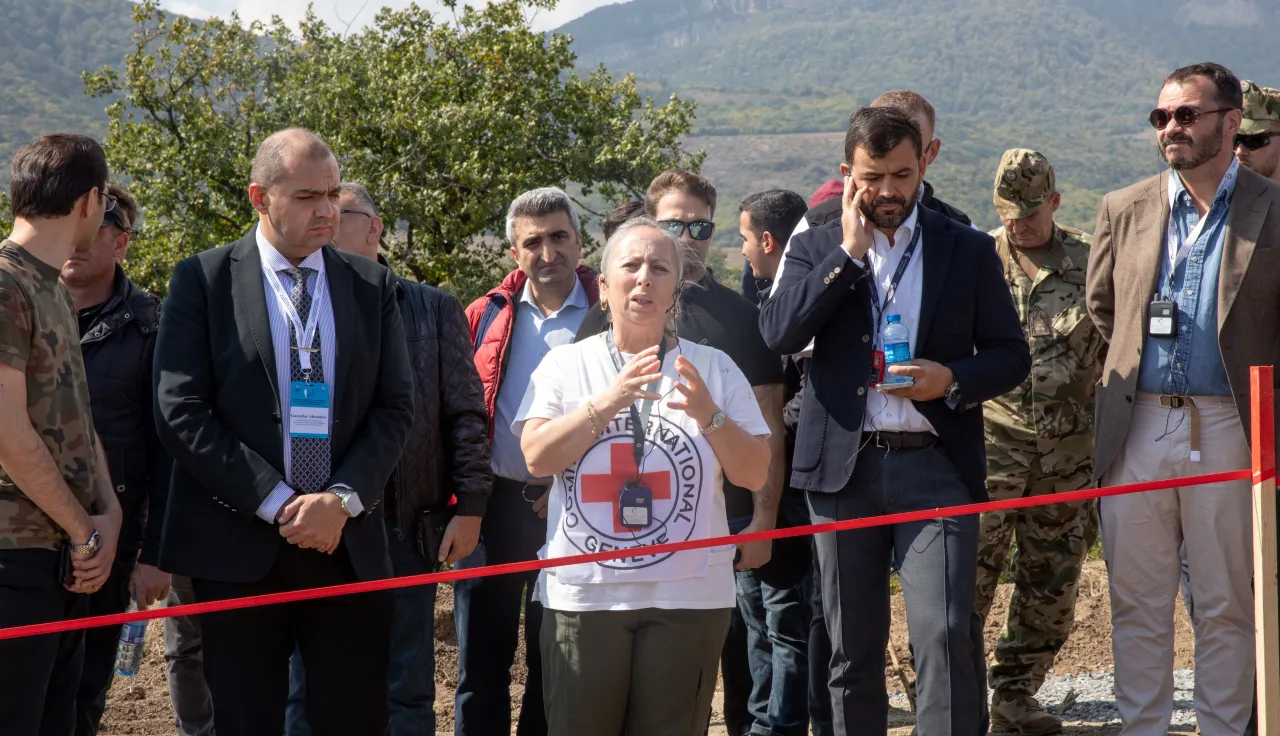 On-site visits in the frame of the Missing Conference emphasize our collaborative efforts in humanitarian identification and exhumation with the State Commission on Prisoners of War, Hostages, and Missing Persons of the Azerbaijan Republic.